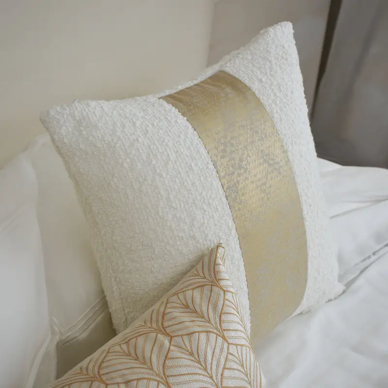 Branch Spliced Decorative Pillow – 60X60Cm (Ecc070) 1