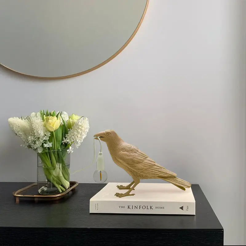 Brown Bird-Themed Table Lamp With Artisanal Detailing – Htd-Iw1433-142 1