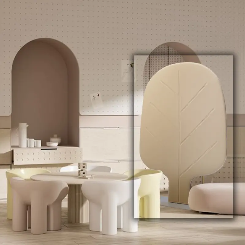 Leaf Medium Privacy Screen In Beige 1