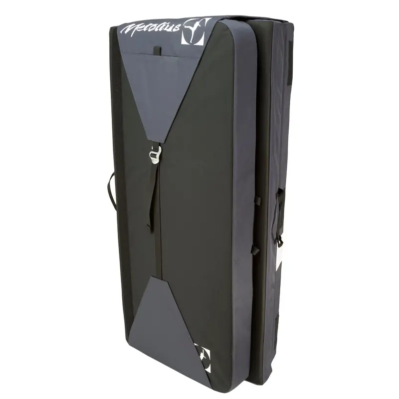 Metolius Recon B Crash Pad – Compact Bouldering Landing 1