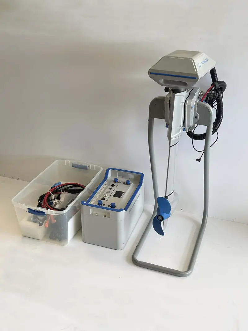 Refurbished Epropulsion Navy 3.0Kw (6Hp) Electric Outboard Motor 1