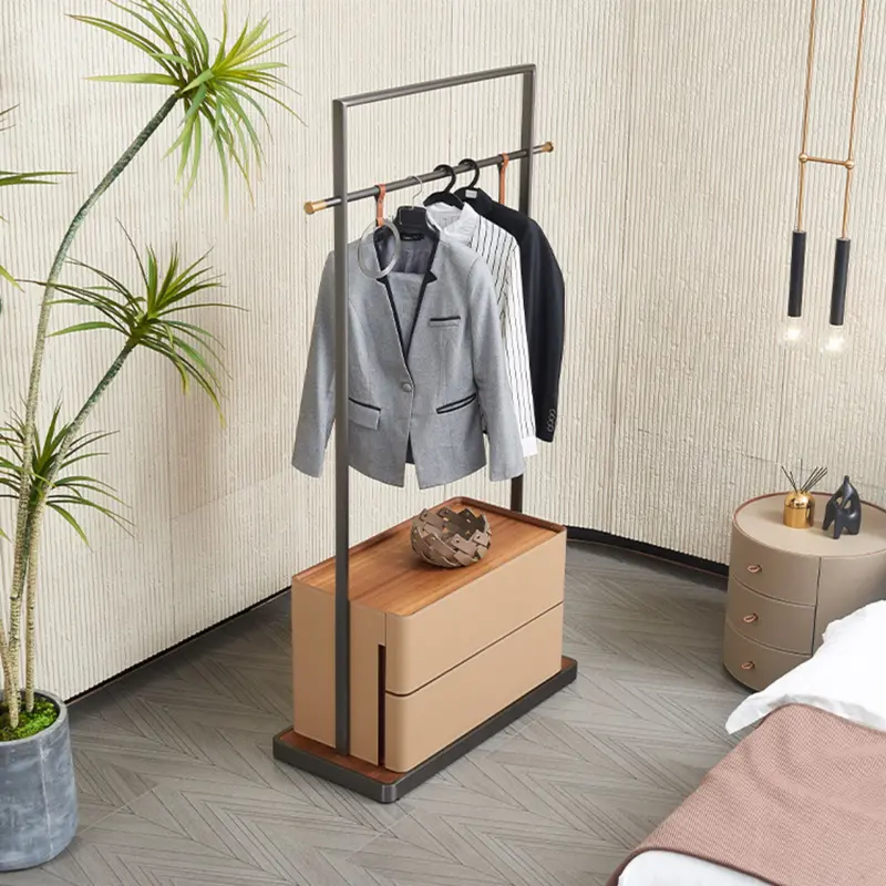 Saddle Leather Garment Hanger – Mll-Y01 1