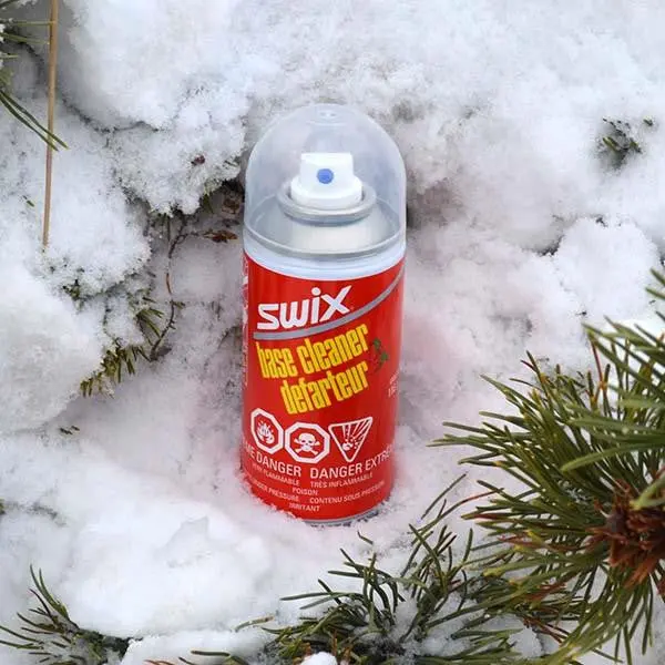 Swix Aerosol Base Cleaner – Fast-Drying Formula (150 Ml) 1